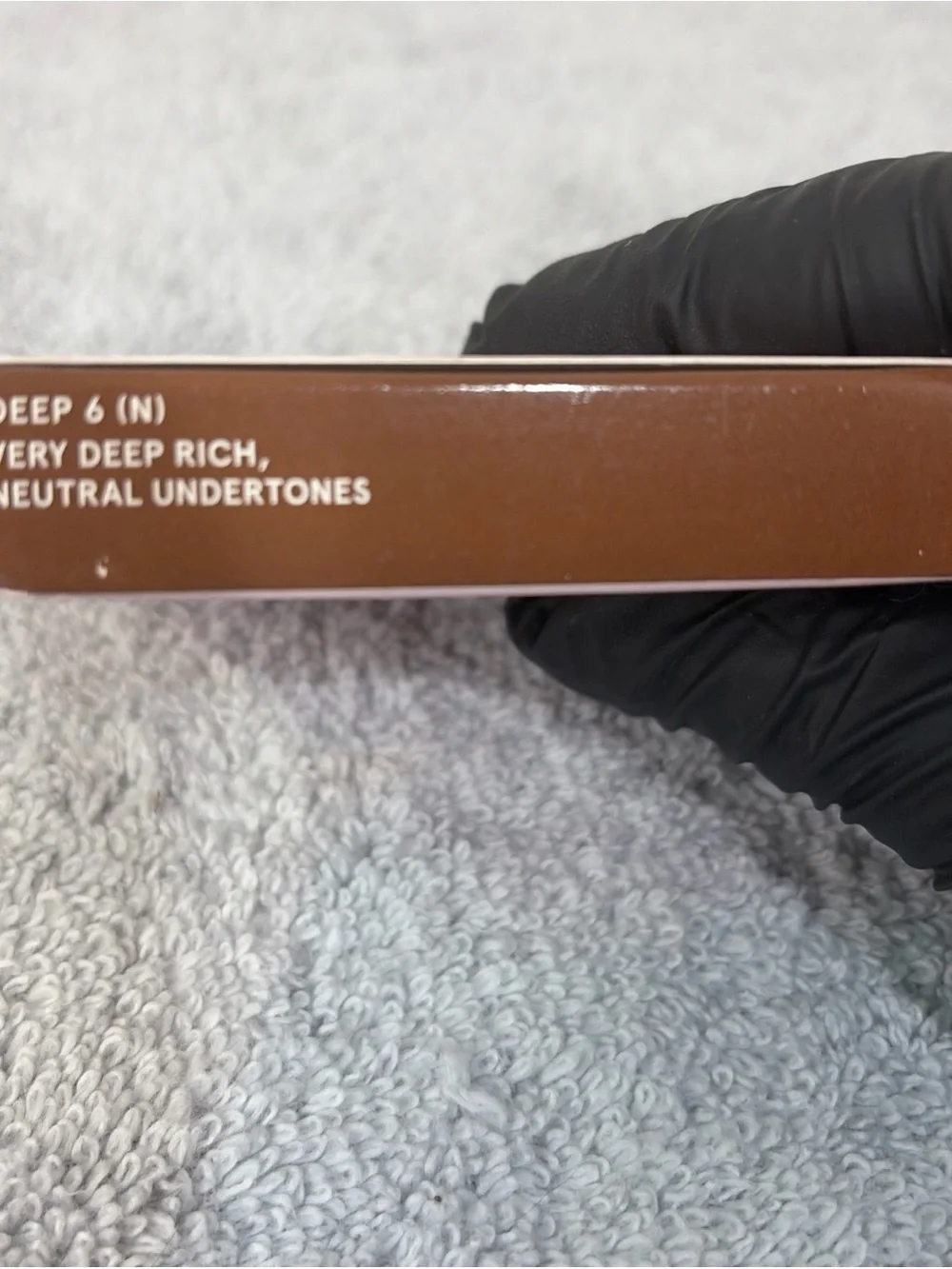 ONE/SIZE Turn Up The Base Foundation Powder Deep 6 (N) very deep rich undertones